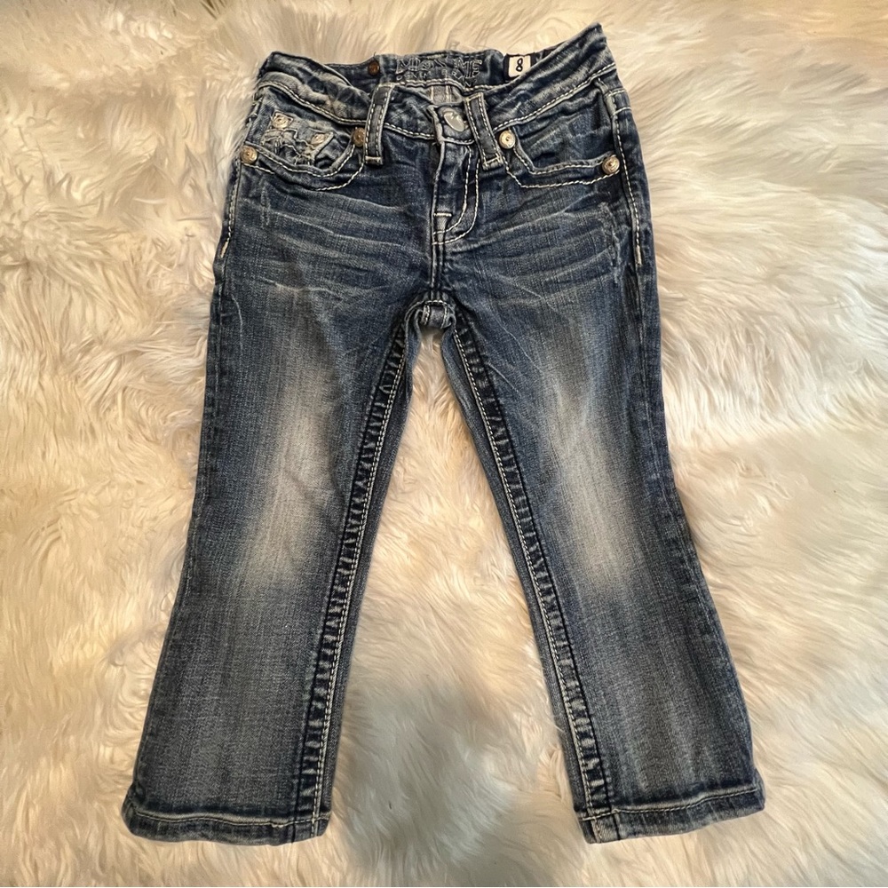 Miss Me Denim Capri Pants Size 8 Embellished Embroidered Distressed Medium Wash